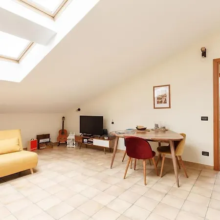 Casa Bello, Familiare Ospitalita Holiday home Naples